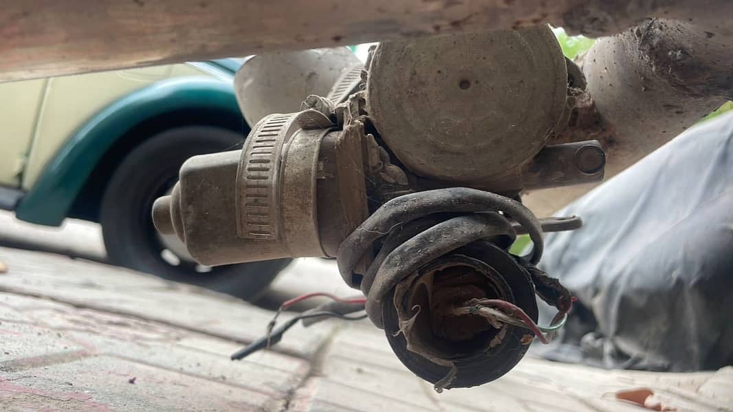 Exhaust 0