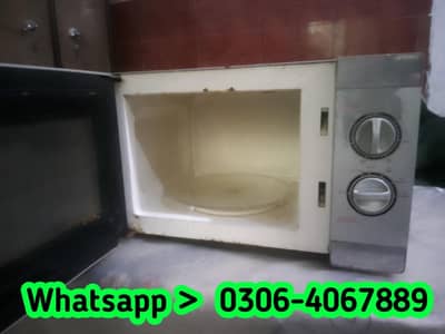 Microwave oven in good condition perfect working home use i