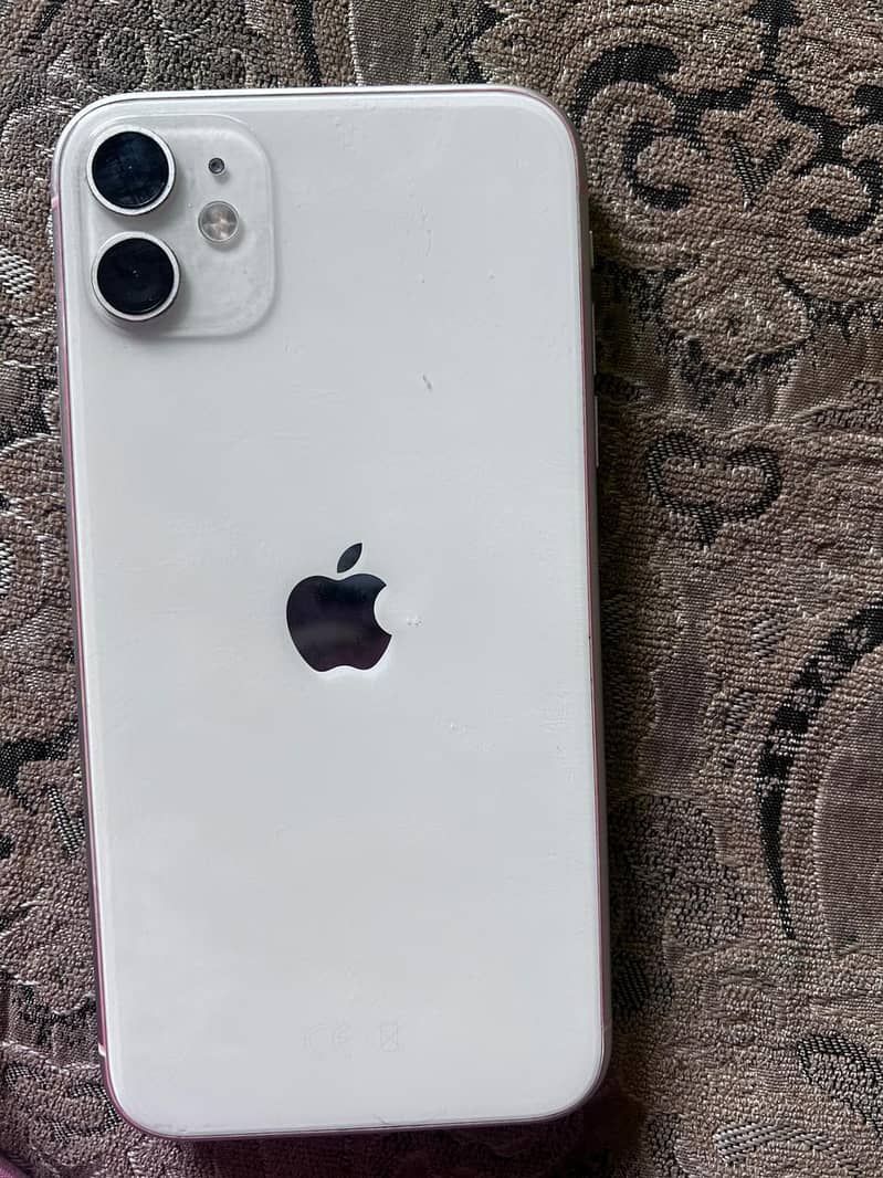 iPhone 11 0