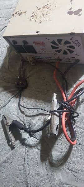 Sinewave UPS 2