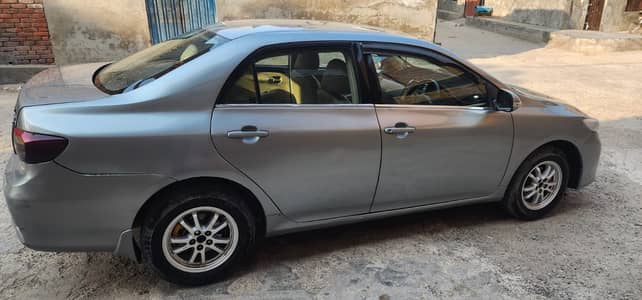 Toyota Corolla GLI 2011 Model Excellent Condition