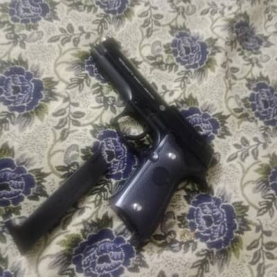 PIETRO BERETTA made in Italy just I bought it  one month ago