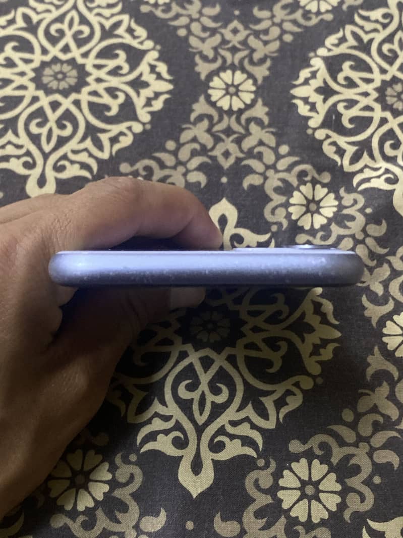 Iphone 11 3