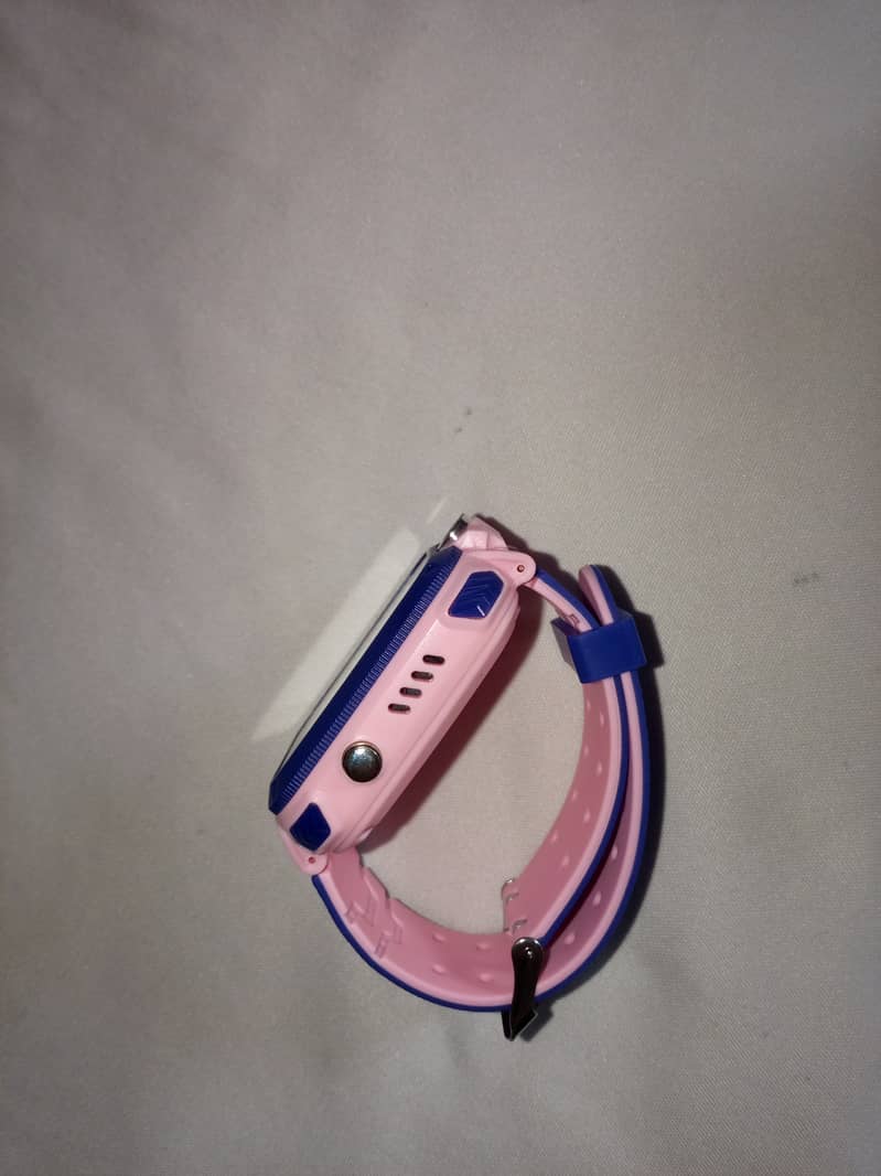This is mobile watch 4