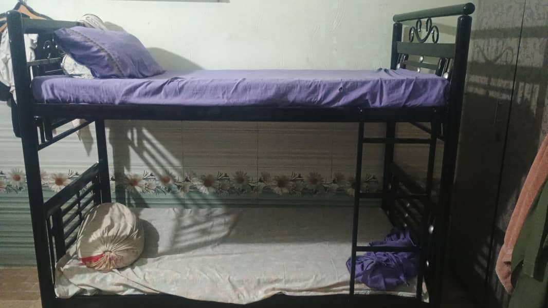 double bed 0