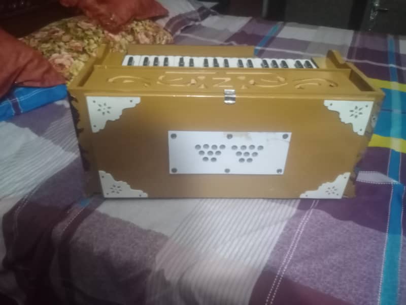 used Harmuniam 4