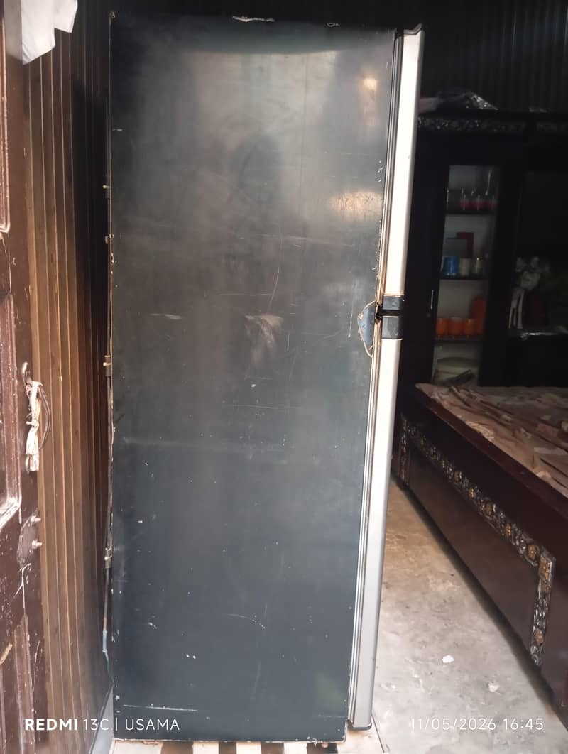 Orient Refrigerator 1