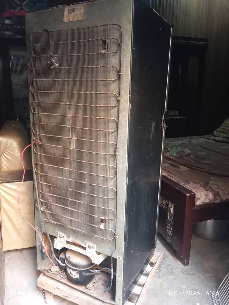 Orient Refrigerator 8