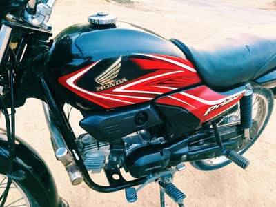 Honda Pridor100 black 20/2021 Lush Condition 10/10