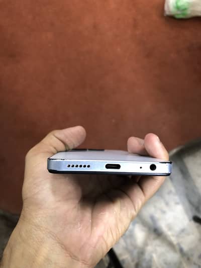 Infinix Smart 8 urjent sell