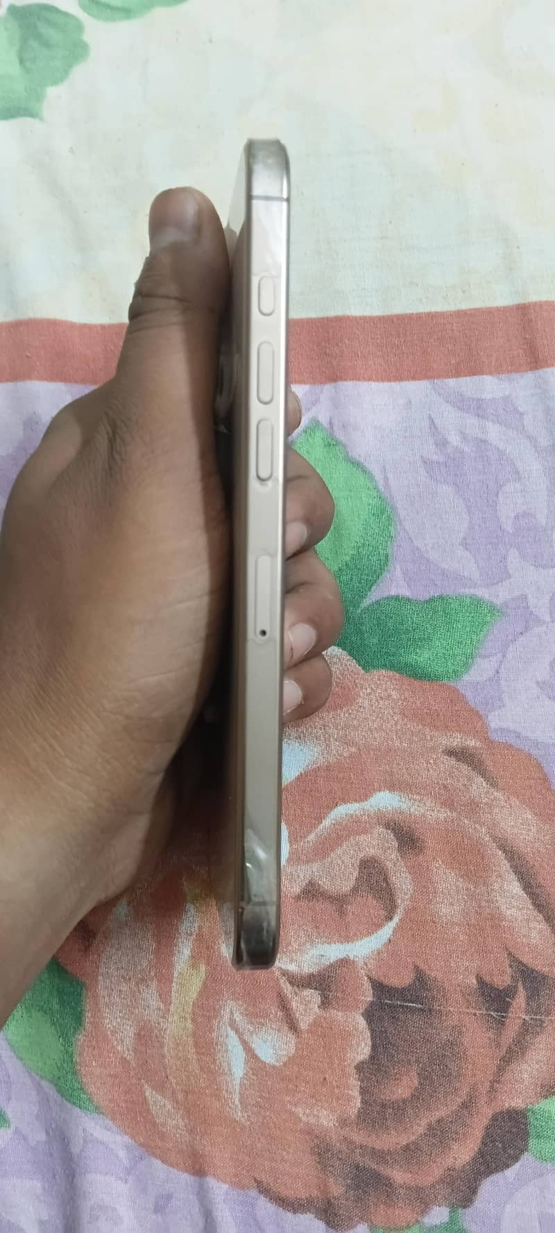 iphone 16 pro max 3