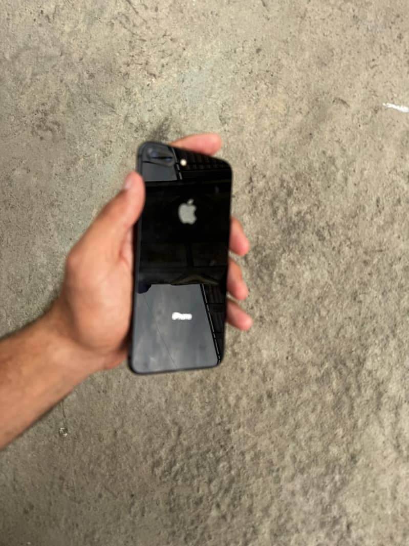 Iphone 8 plus Jv 4