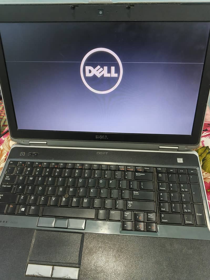 Dell Latitude E6530 5