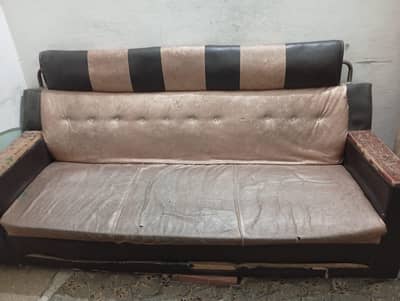  Urgent Sale – Sofa Set 03046200079