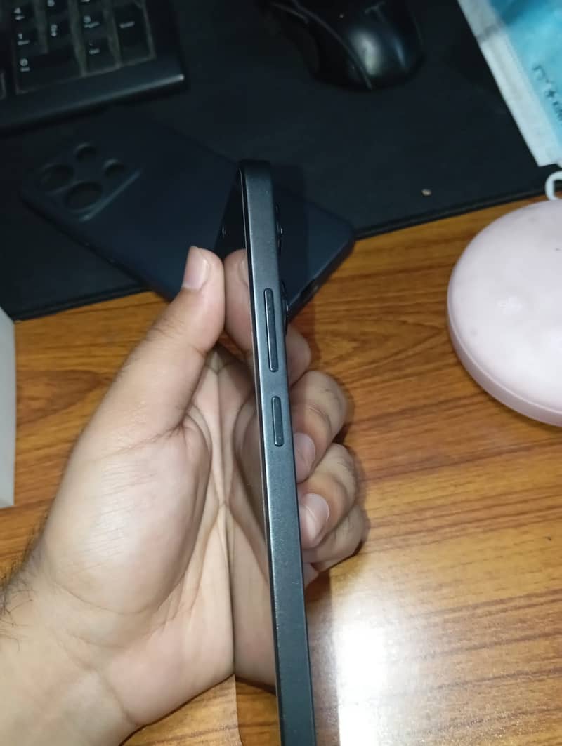 Xiaomi Redmi Note 13 3