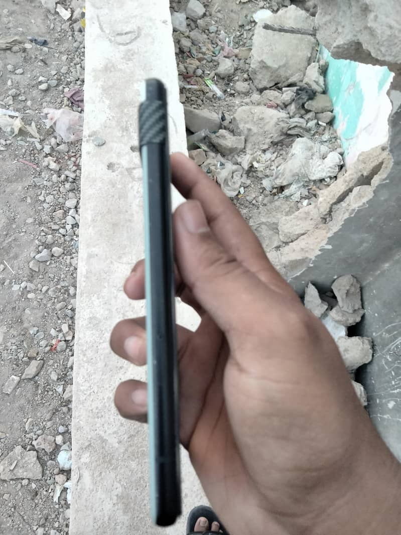 google Pixel 6a 1