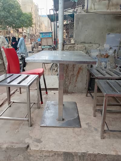 تمام کاؤنٹر فار سیل ہیں ابھی رابطہ کریں سب کی مختلف قیمت ہے ایڈرس نیو