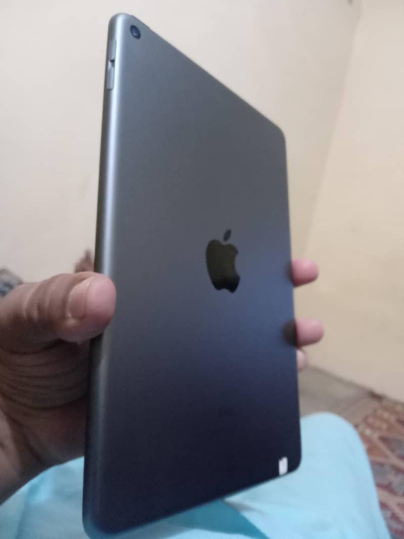 ipqd mini 5 condition 10/8 3