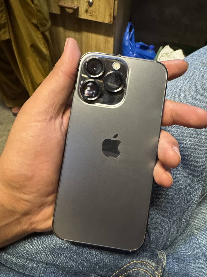 Iphone 13 pro 4