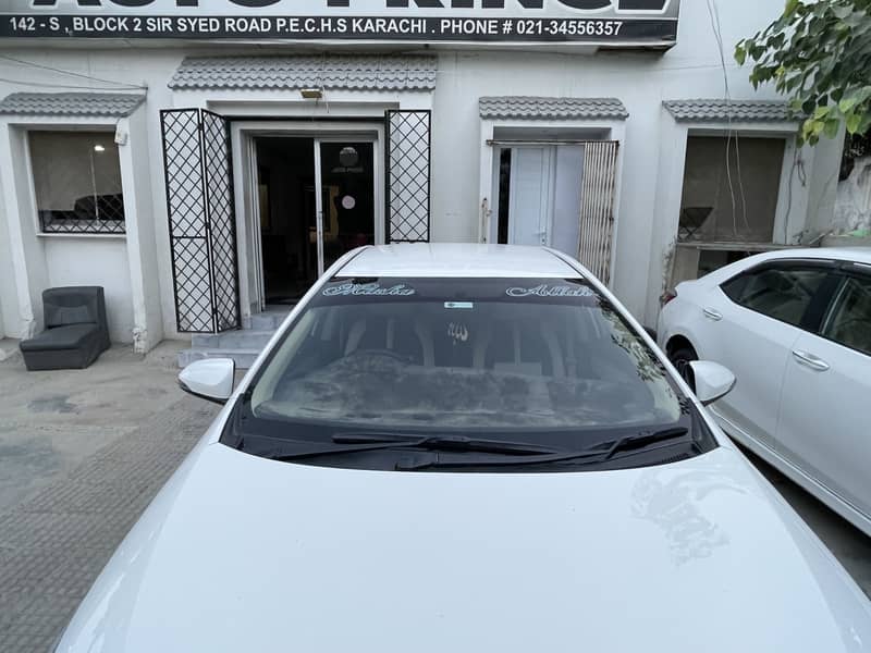 Corolla Altis 1