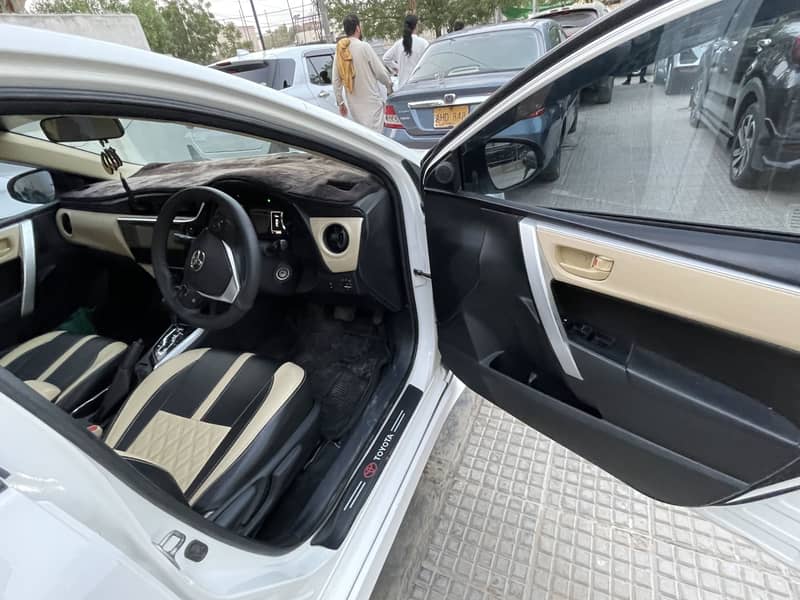 Corolla Altis 10
