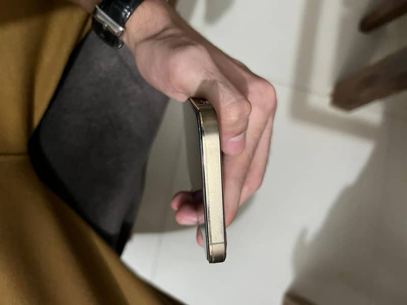 iPhone 12 Pro 1