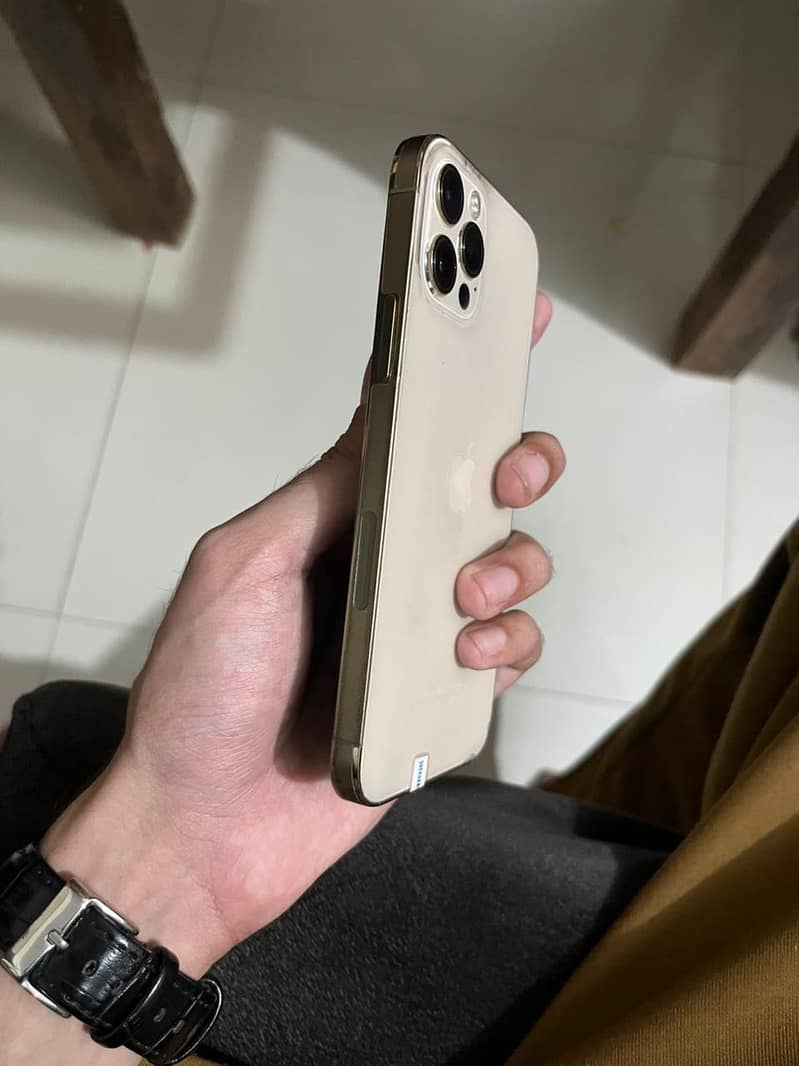 iPhone 12 Pro 5