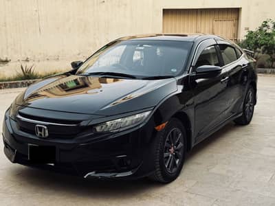 Honda Civic Oriel 1.8 i-VTEC CVT