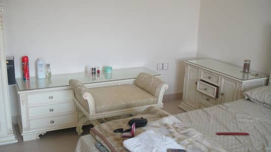 PECHS Block 6, 1800 Square Feet, 3 Bed Apartment for Sale.