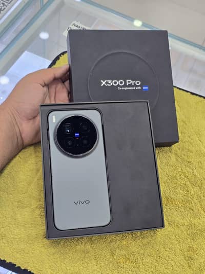 Vivo x 300 pro 16/512 official pta approved