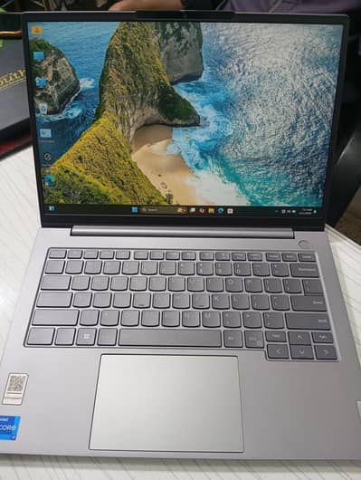Lenovo i7 13gen