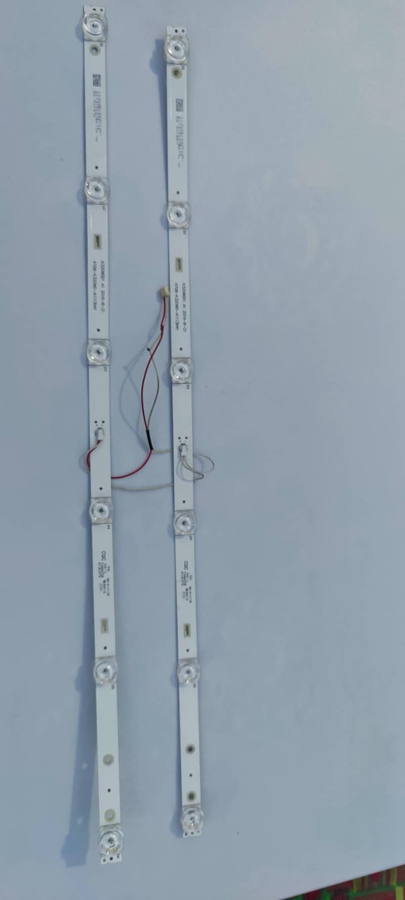 32 inch LED light 0