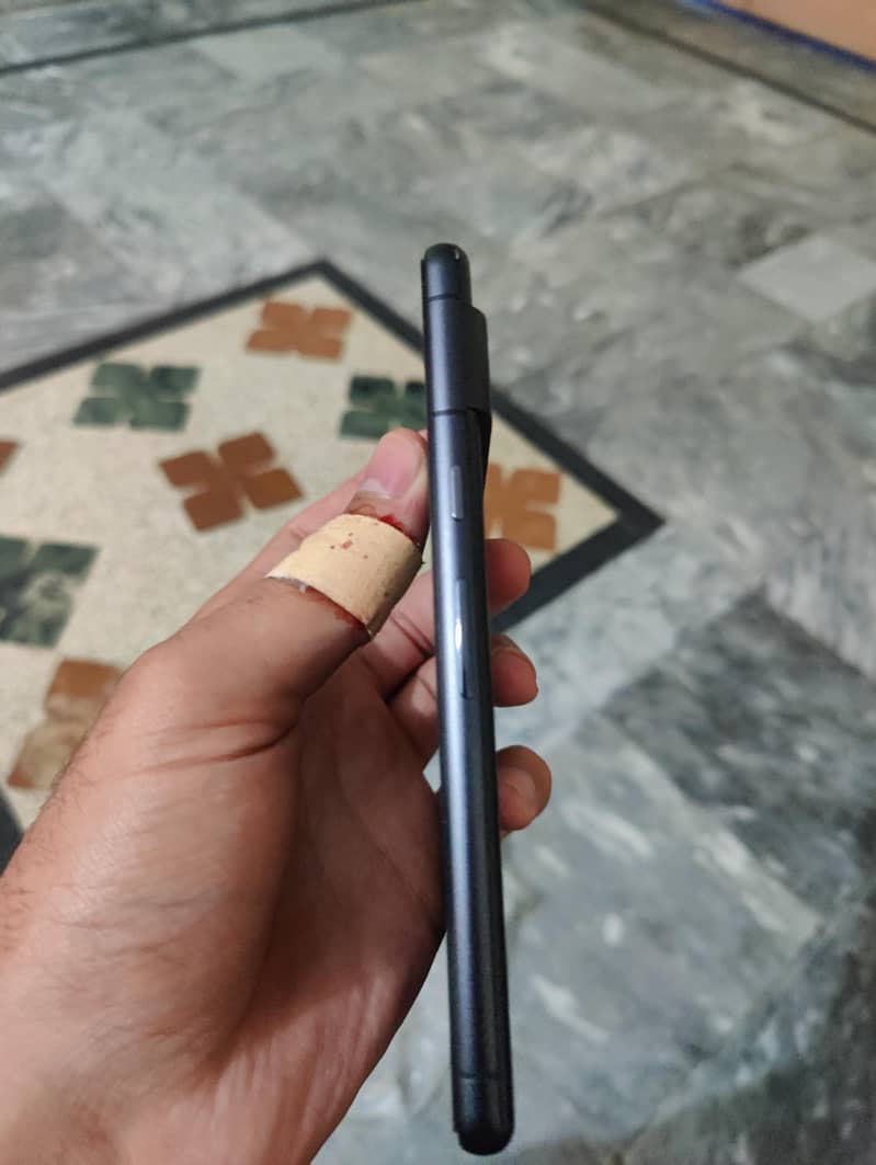 Google pixel 7 4