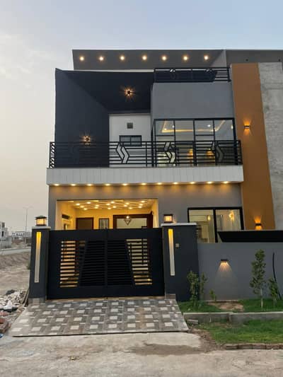 Highly-coveted Prime Location 4 Marla House Is Available In Buch Executive Villas For sale