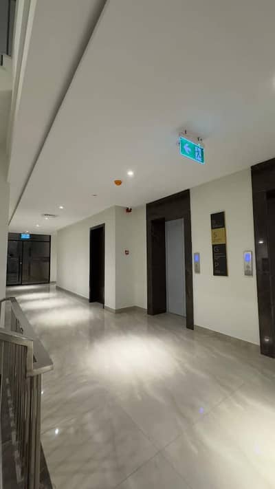 1 Bedroom Luxury Furnished Apartment is Available for Rent in Bahria Town Lahore