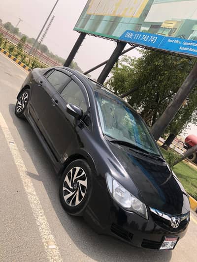 Honda Civic 1.8 Vti Oriel REBORN