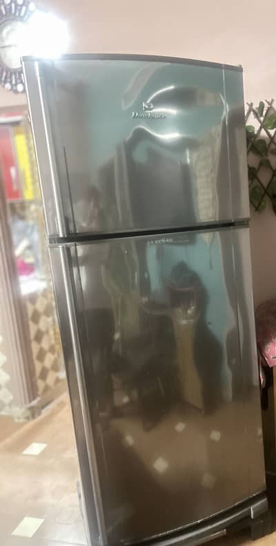 Dawlence fridge for sale