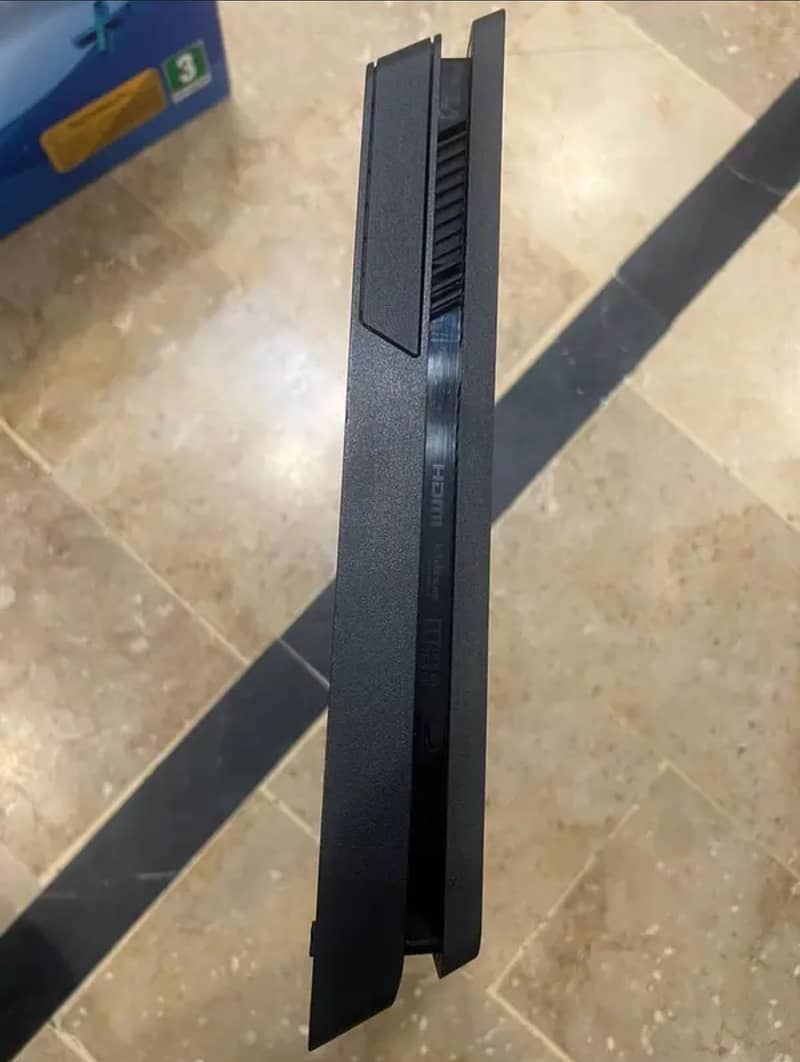 PS4 Slim Jailbroken 1