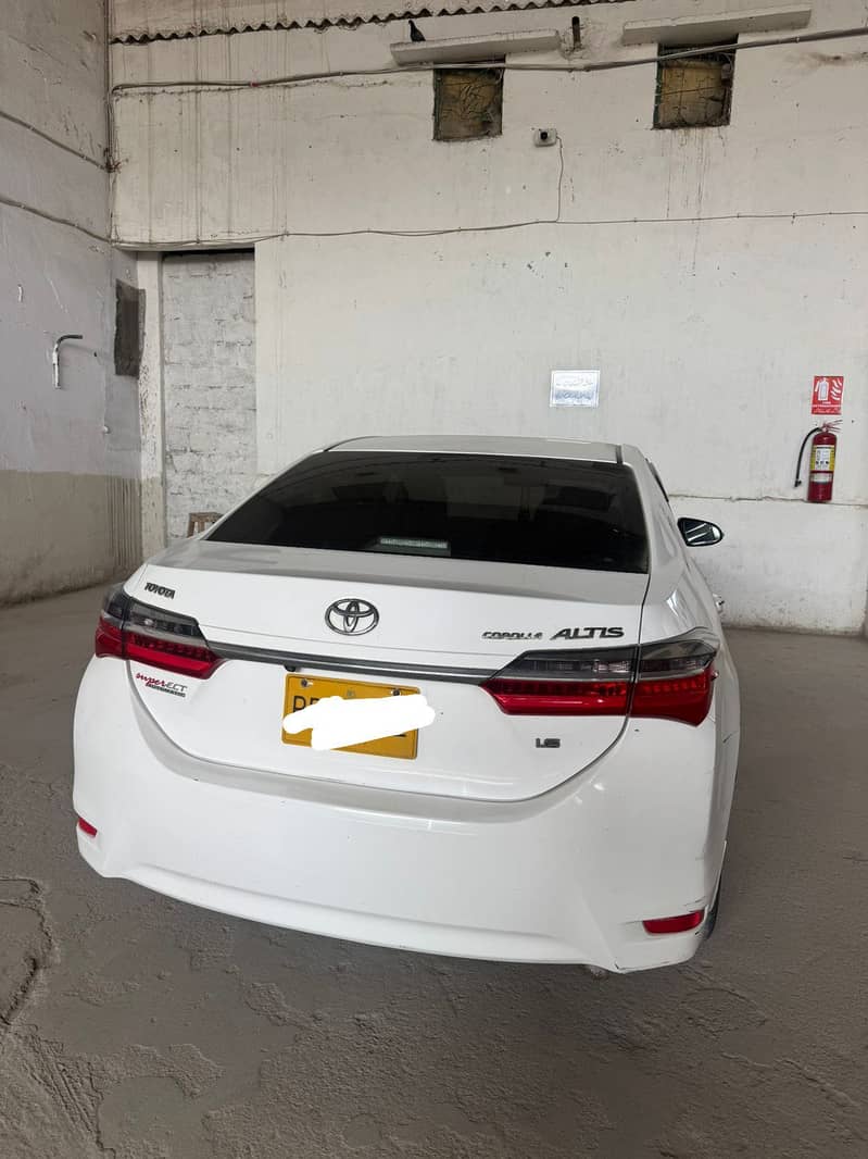 Corolla Altis 1