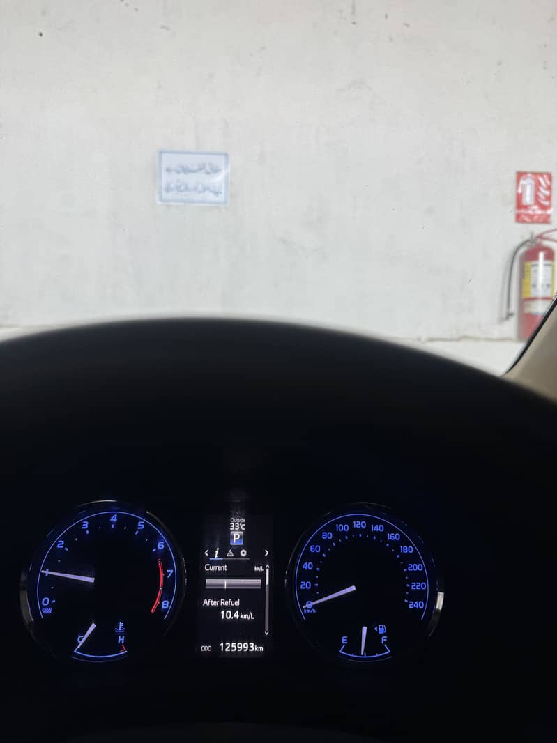 Corolla Altis 3