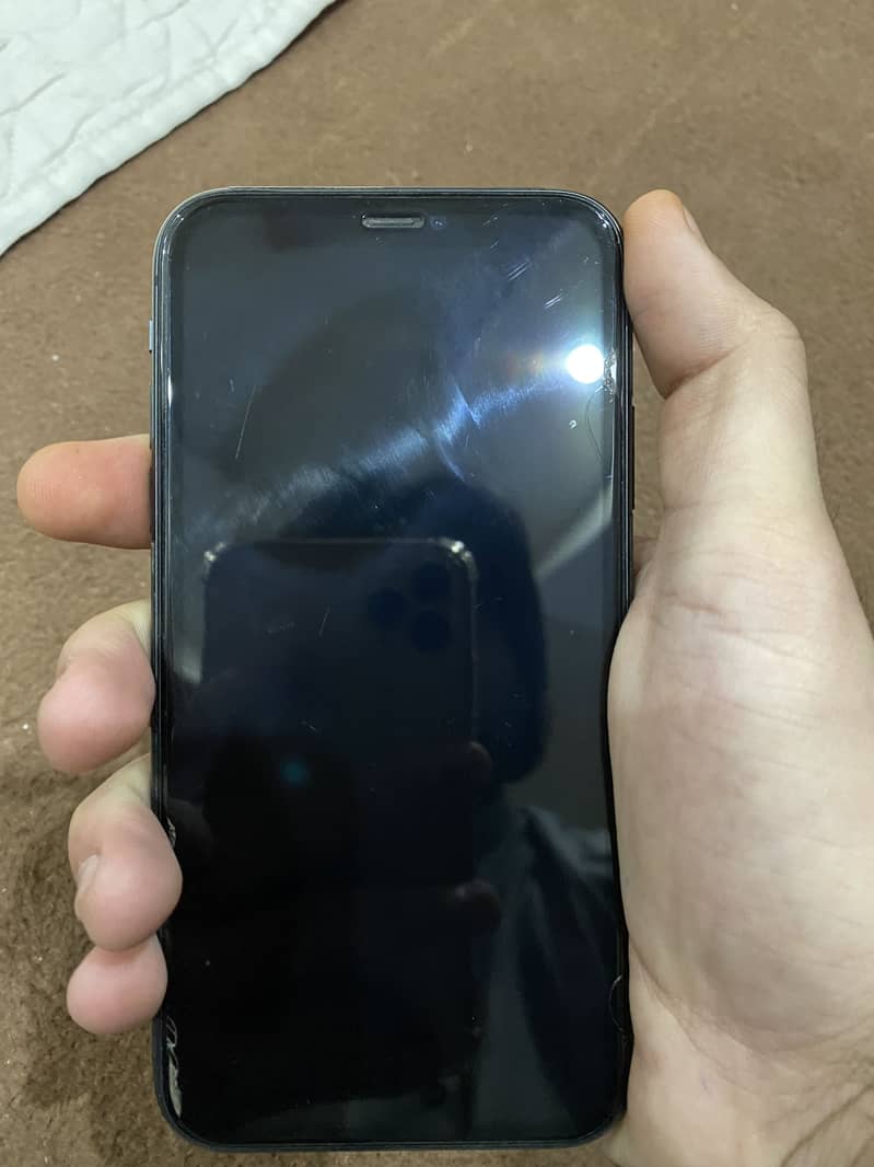 iPhone 11 jv 1