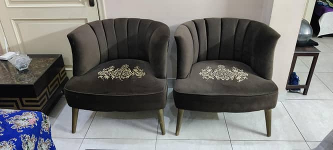Sofa Set with two side corner Tables