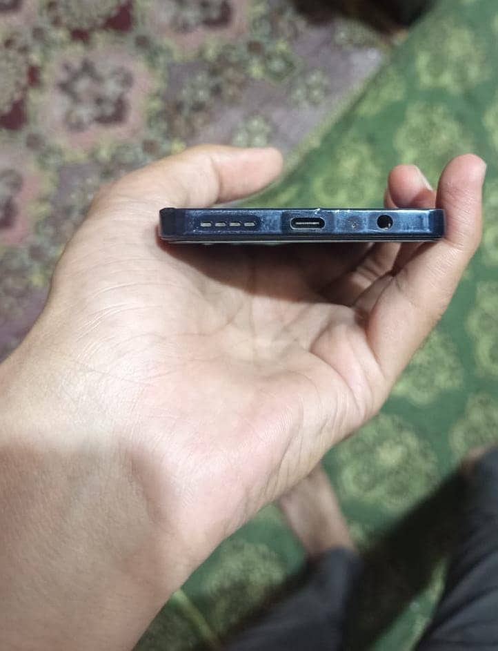 Infinix note 30 pro 4