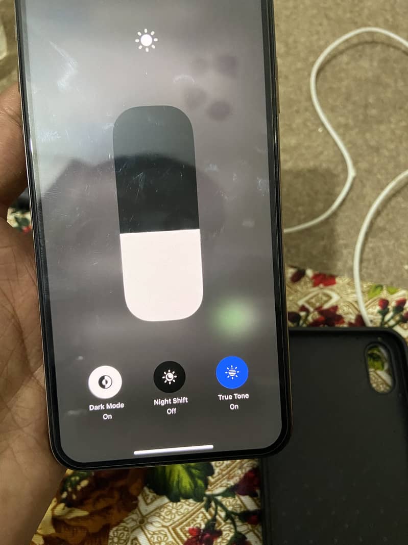 iPhone XS Max 5