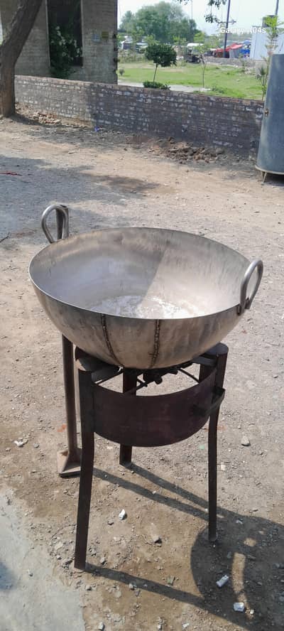 Pure Steel ki Ful size Karahi Aur Ful Size Burner