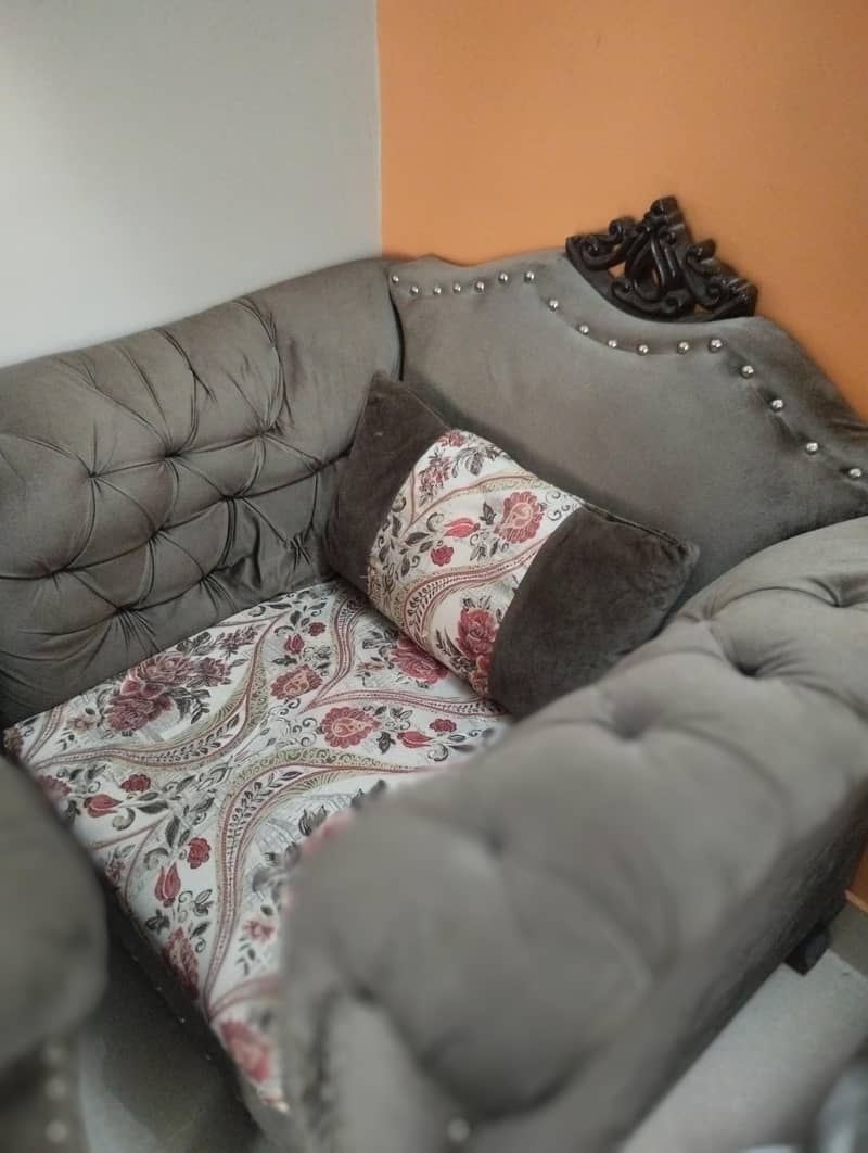 comfortable sofa set 3