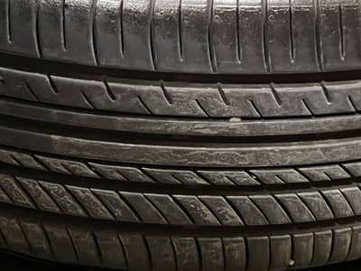 Toyota Crown Original 16” Rims + Yokohama Advan dB Tyres