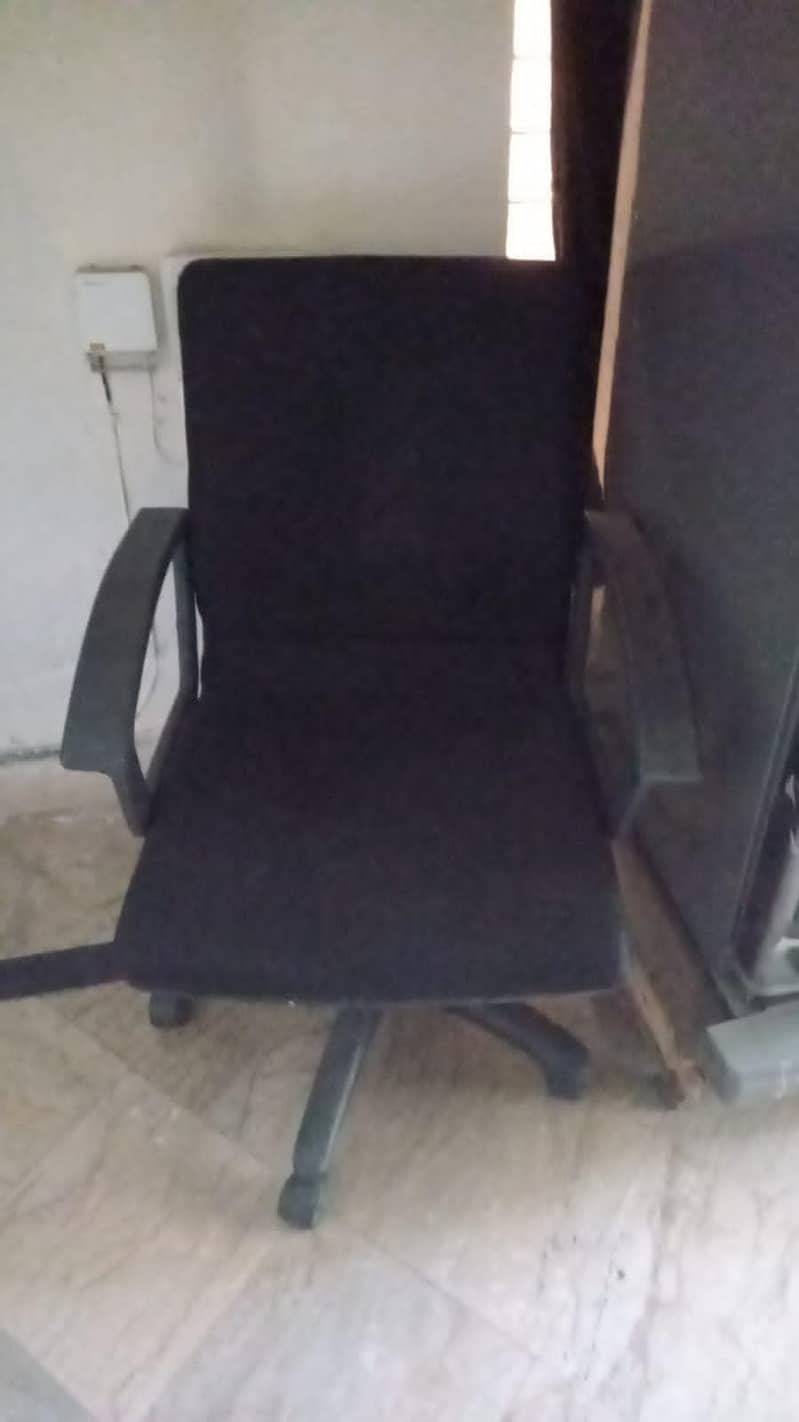 Office Table & Chair 2