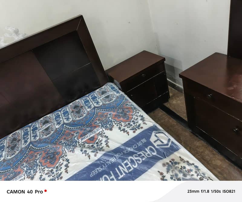 Bed with mattress & side table & dressing table 6
