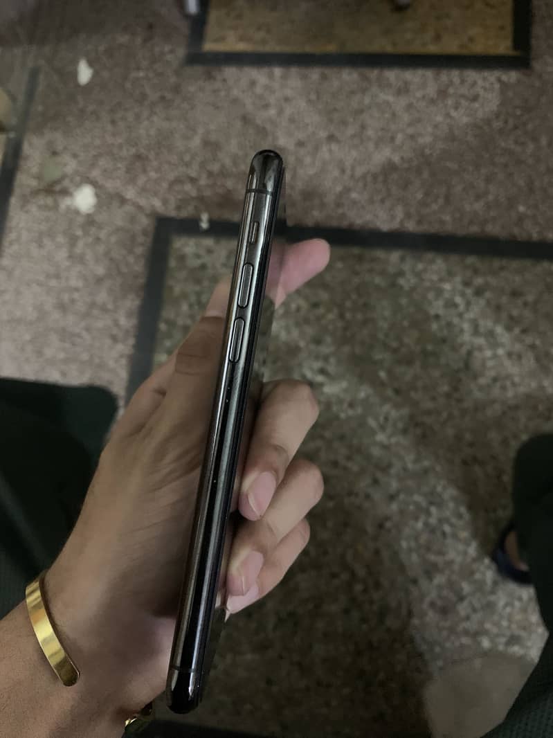 Iphone 11 pro 0
